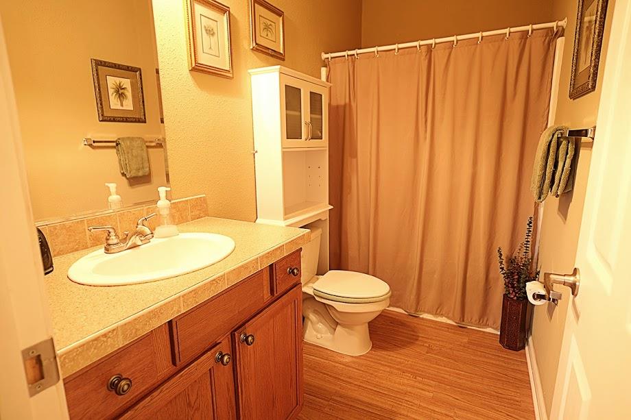 7941 Manus Road Murfreesboro, TN 37127 - Photo 13 of 30 Second bathroom