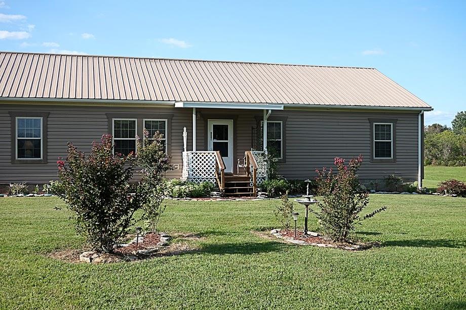 7941 Manus Road Murfreesboro, TN 37127 - Photo 2 of 30 Front of home