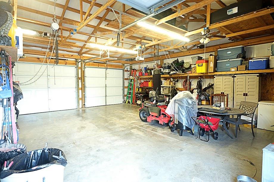7941 Manus Road Murfreesboro, TN 37127 - Photo 22 of 30 Shop interior showing bays