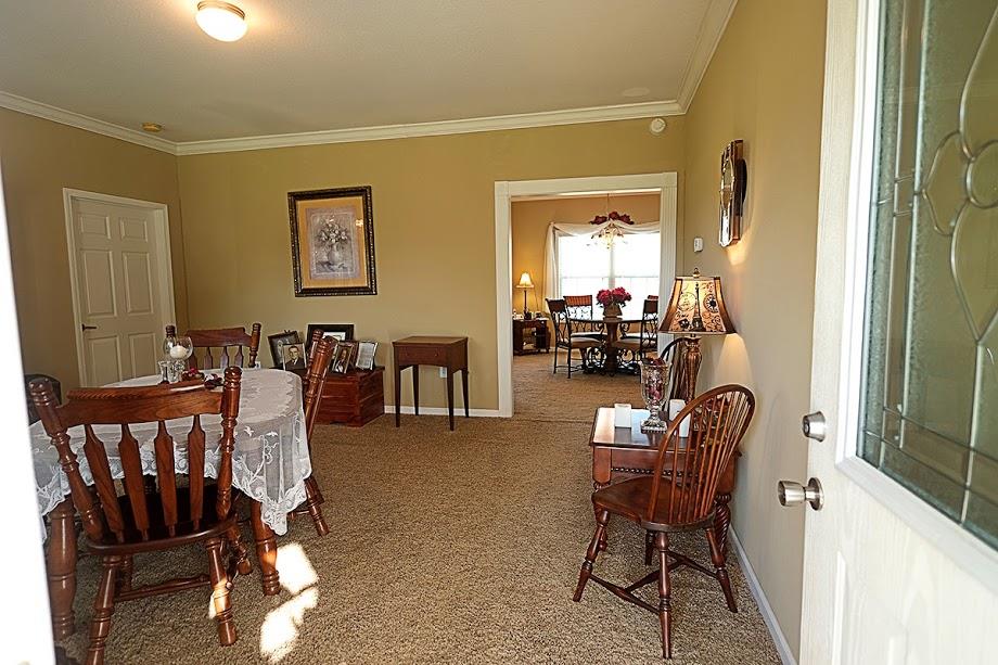 7941 Manus Road Murfreesboro, TN 37127 - Photo 7 of 30 Entryway and dining room