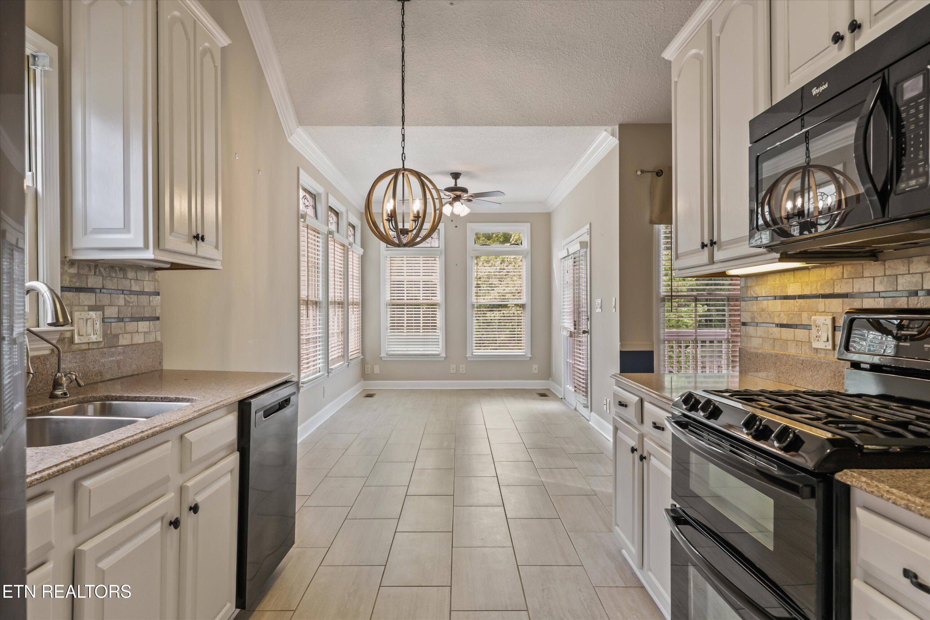120 Emory Lane Oak Ridge, TN 37830 - Photo 14 of 44 16-120 Emory Ln 29