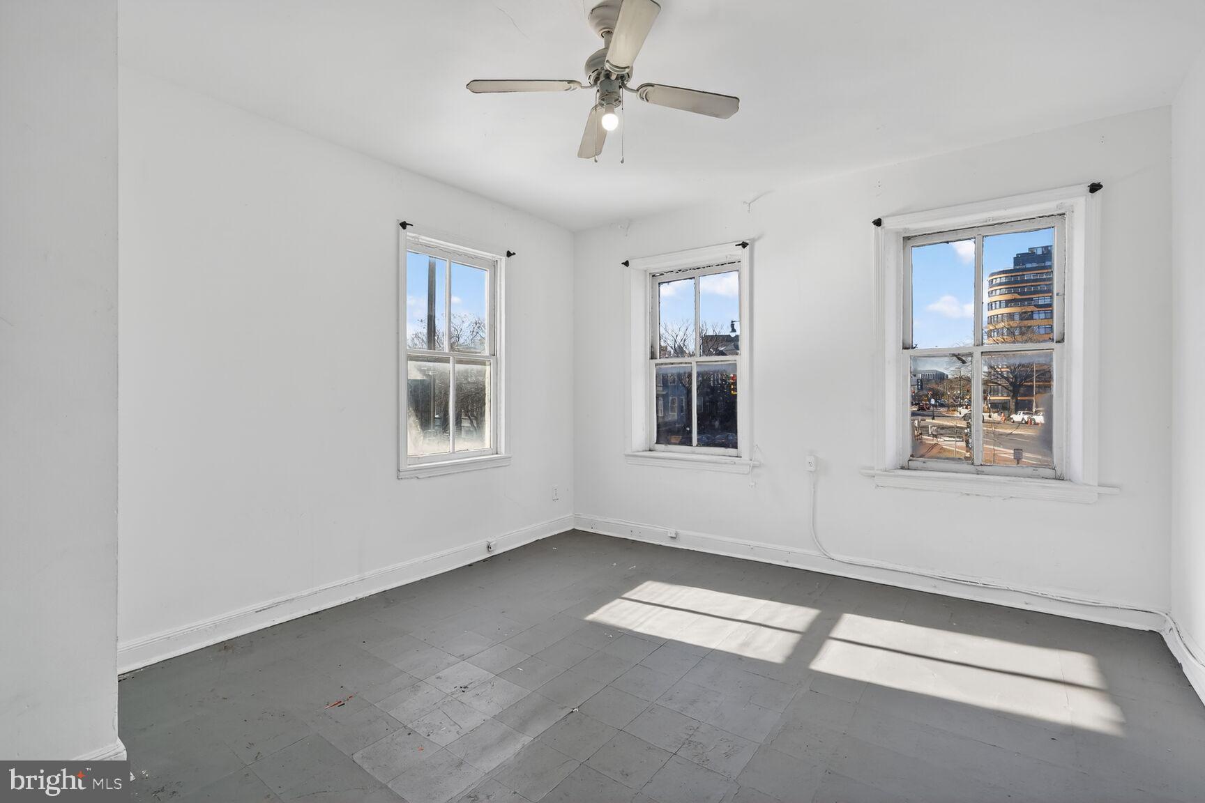 1701 6th Street Northwest Washington, DC 20001 - Photo 16 of 23 a view of an empty room with a window