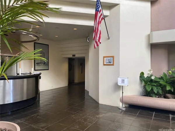 $3,900 | 1212 Nuuanu Avenue, Unit 3103, Honolulu, HI 96817