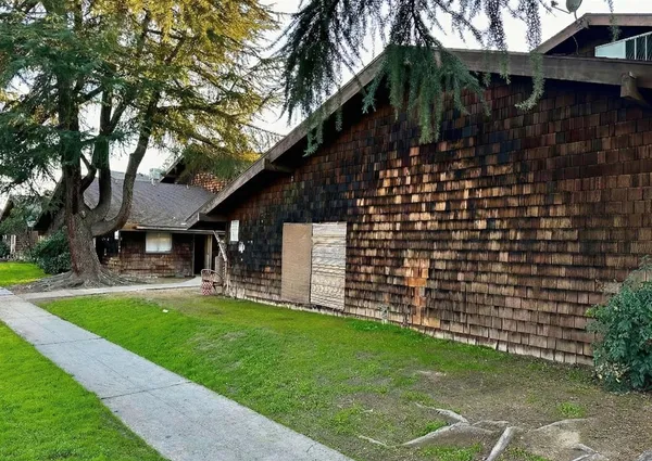 $699,950 | 3779 North Abby Street, Fresno, CA 93726