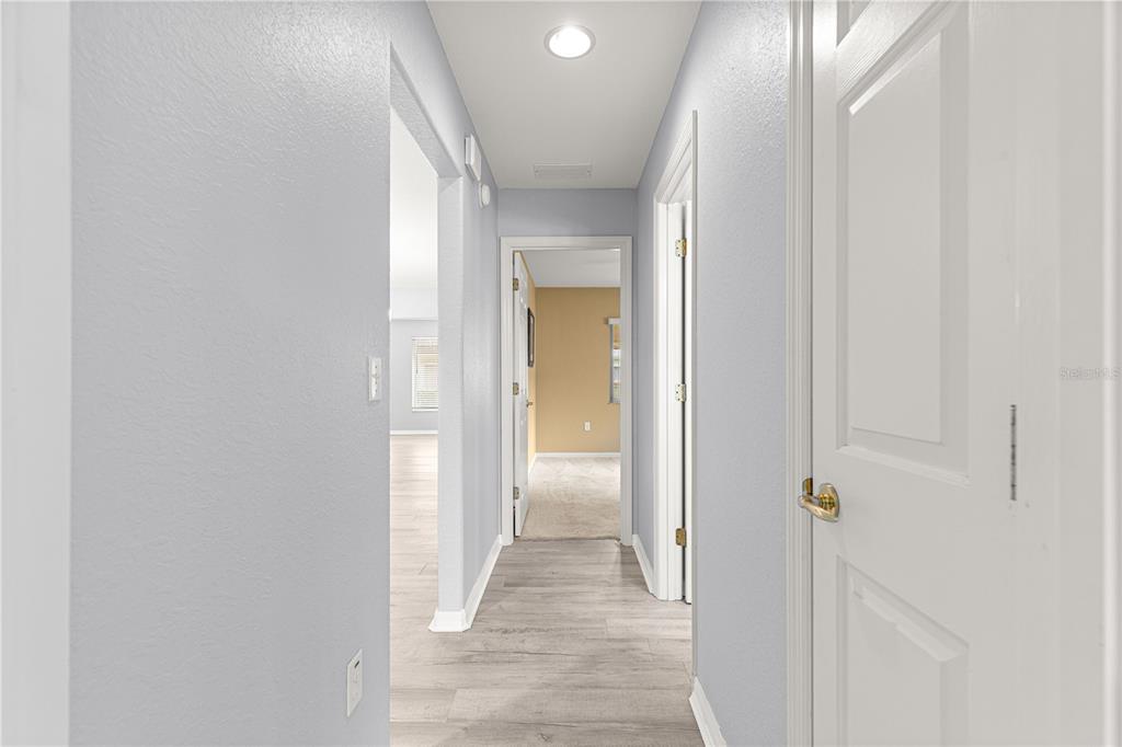 9891 Southeast 138th Loop Summerfield, FL 34491 - Photo 31 of 66