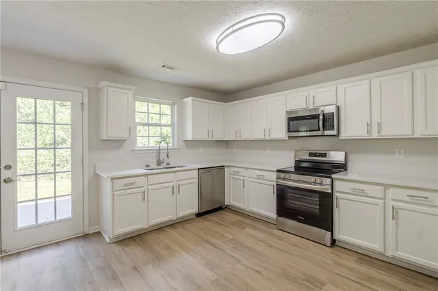 $419,900 | 513 McCain Creek Trail, Stockbridge, GA 30281