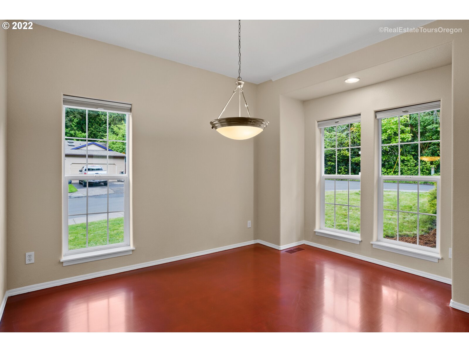 7635 Southwest Landau Street Portland, OR 97223 - Photo 14 of 30