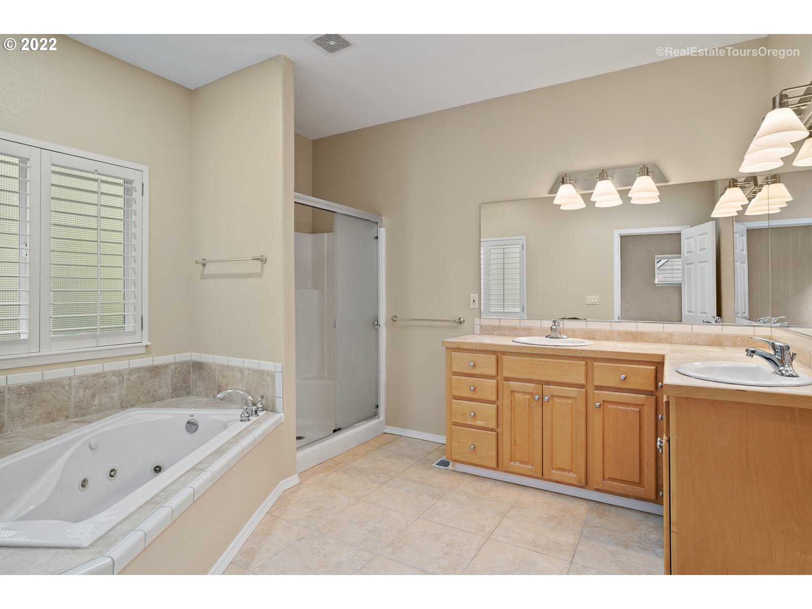 7635 Southwest Landau Street Portland, OR 97223 - Photo 19 of 30