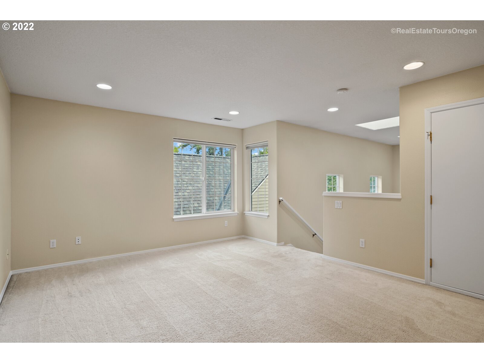 7635 Southwest Landau Street Portland, OR 97223 - Photo 21 of 30