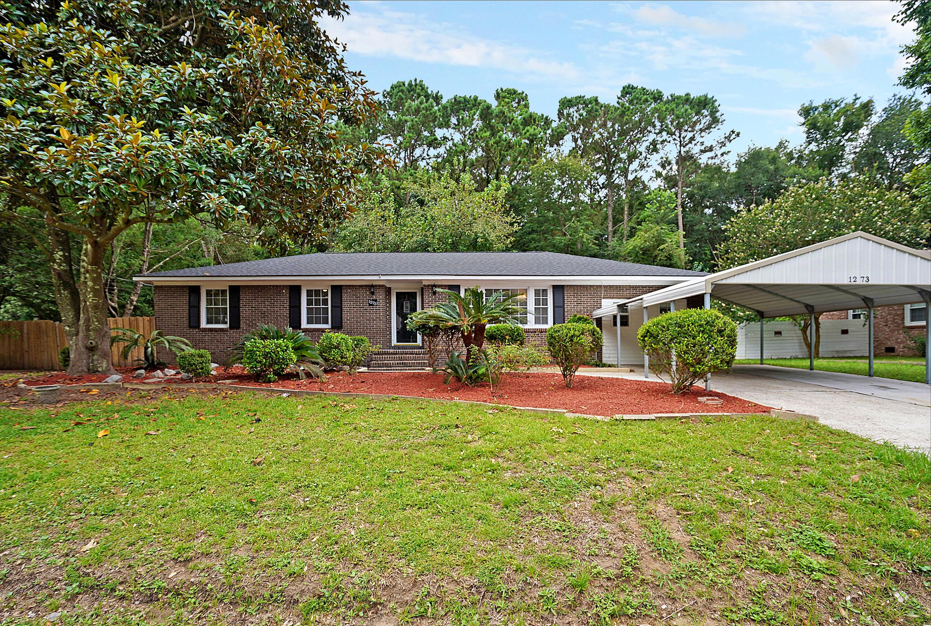 1273 Hampshire Road Charleston, SC 29412 - Photo 1 of 32 CREM_1273 Hampshire_036