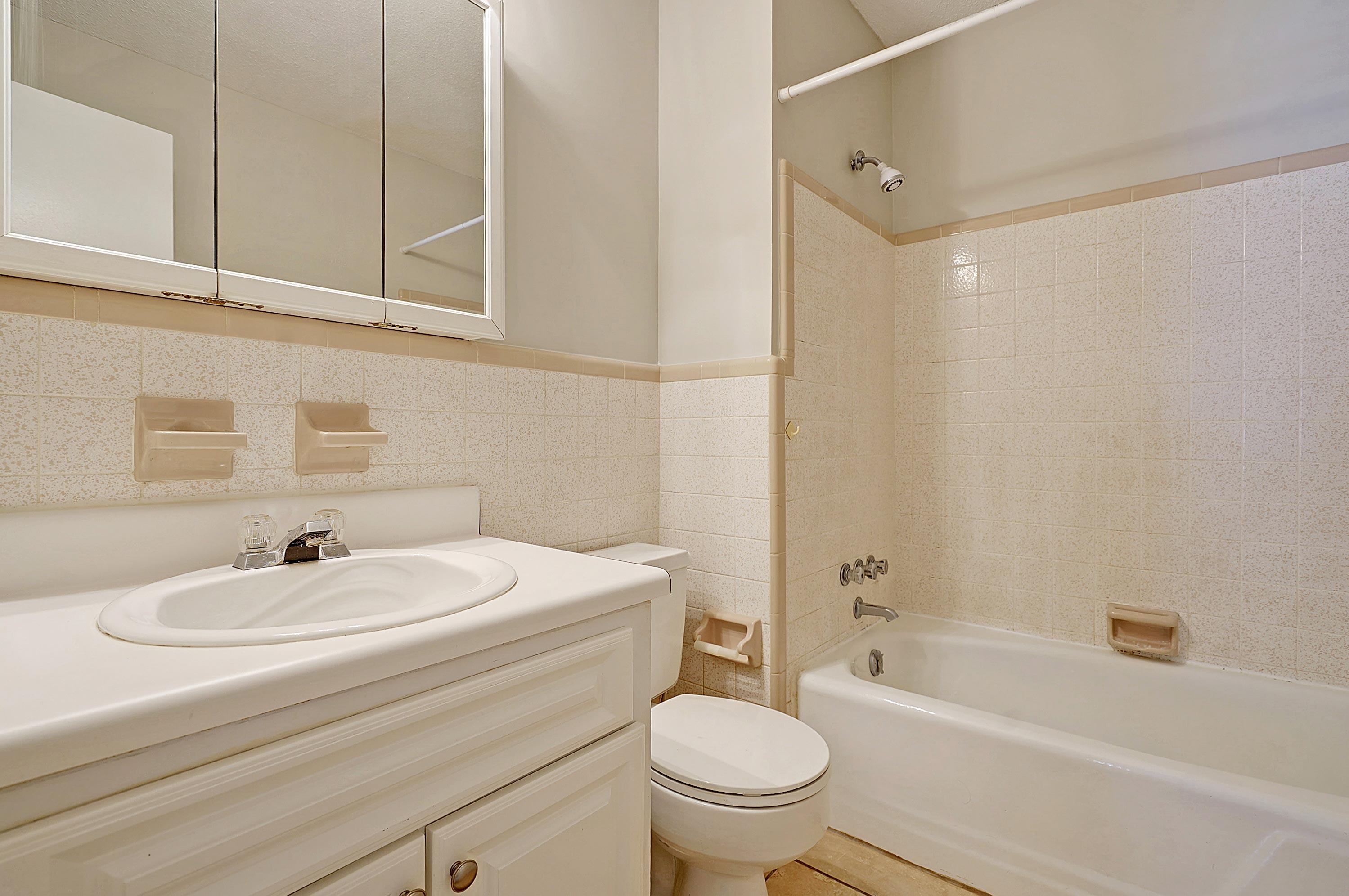 1273 Hampshire Road Charleston, SC 29412 - Photo 24 of 32 CREM_1273 Hampshire_002
