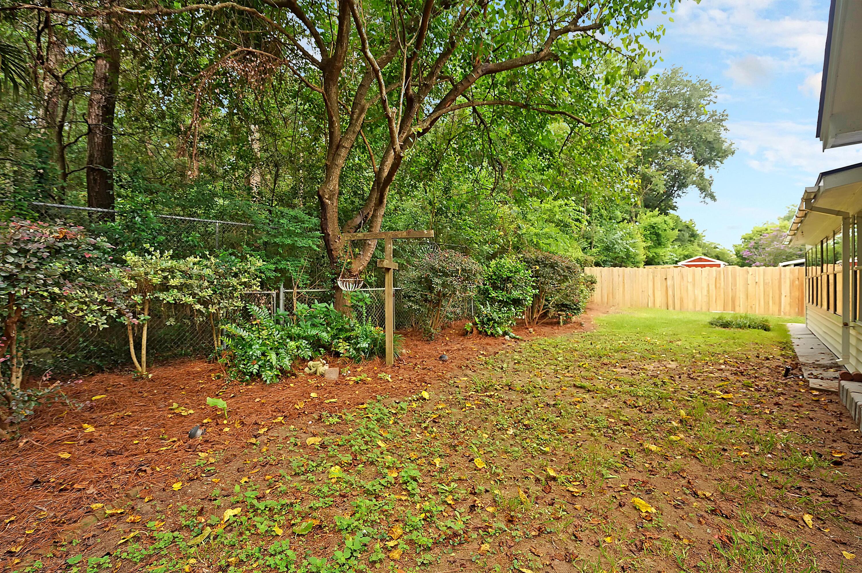 1273 Hampshire Road Charleston, SC 29412 - Photo 29 of 32 CREM_1273 Hampshire_031