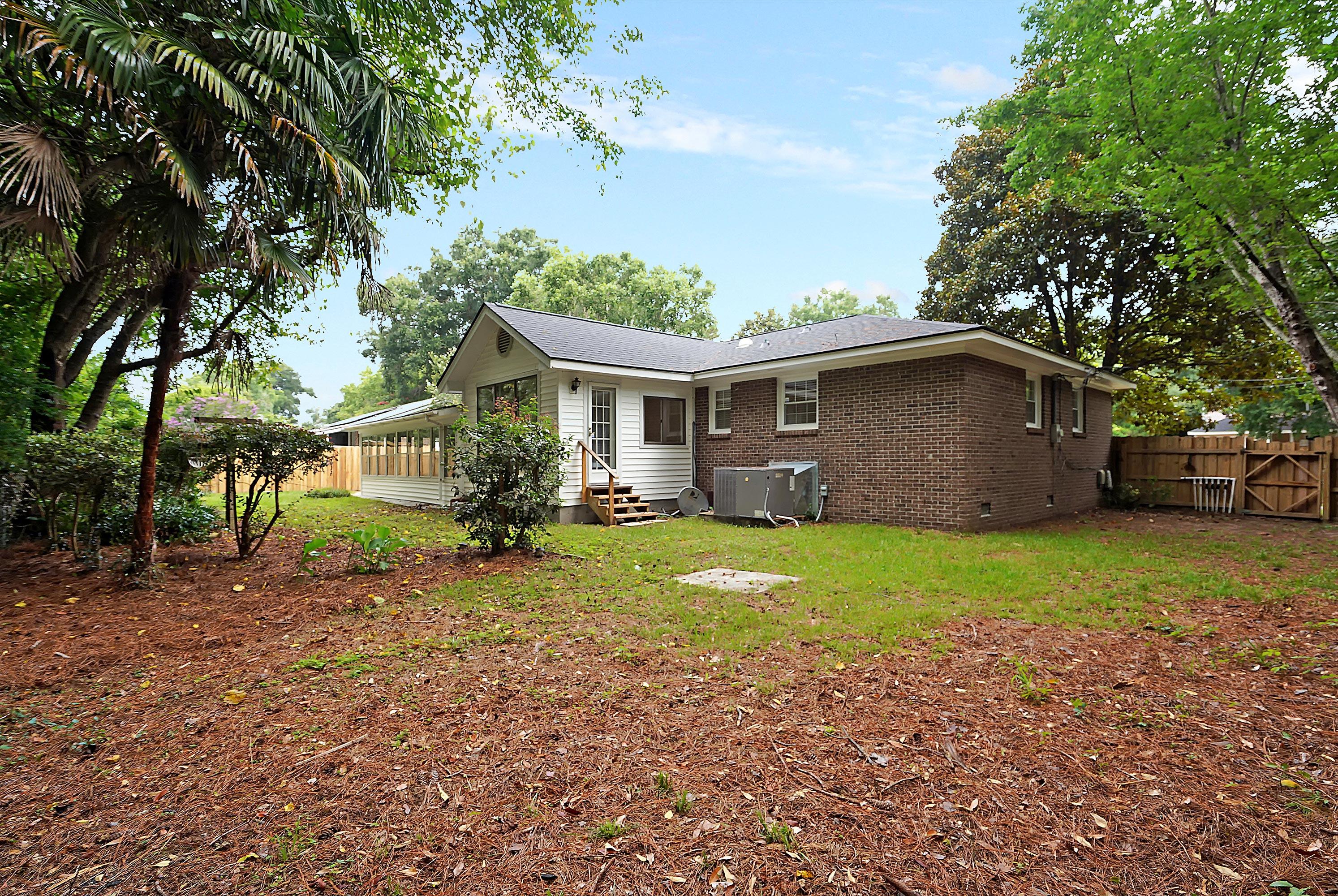1273 Hampshire Road Charleston, SC 29412 - Photo 31 of 32 CREM_1273 Hampshire_033