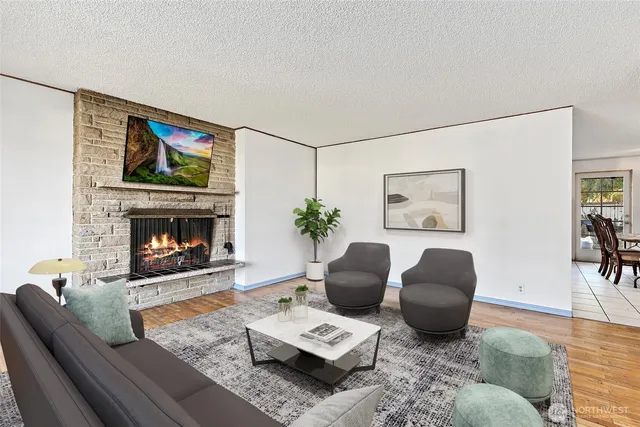 $650,000 | 23442 27th Avenue South, Des Moines, WA 98198