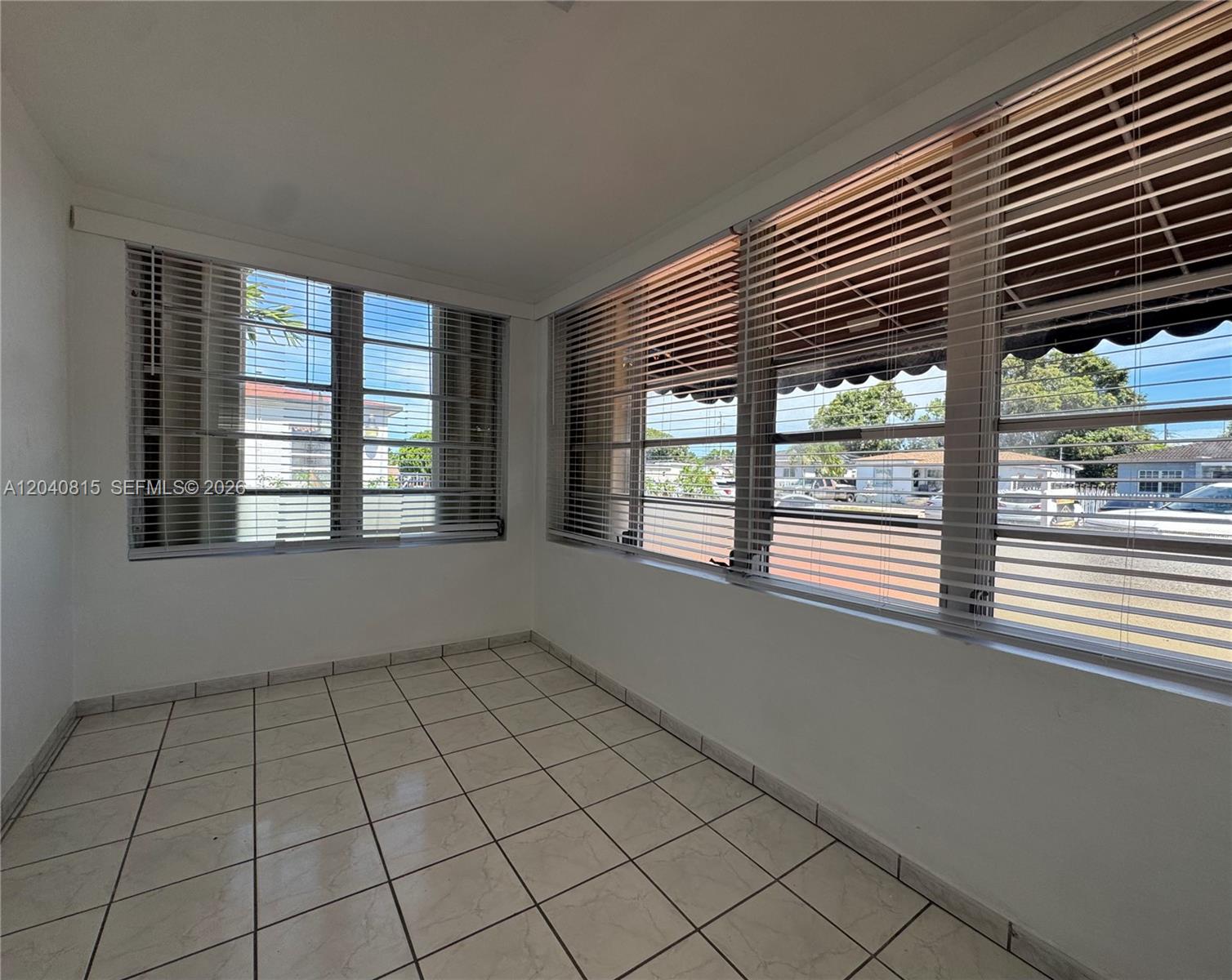 459 Southeast 3rd Street Hialeah, FL 33010 - Photo 5 of 19