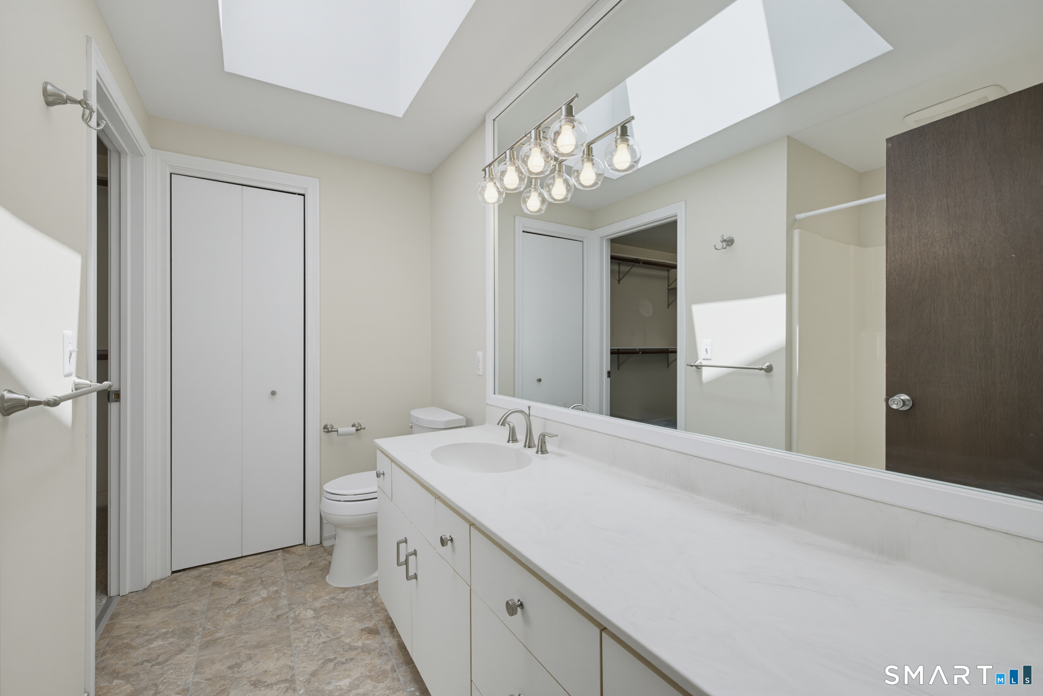 17 Riverside Drive Vernon, CT 06066 - Photo 17 of 34