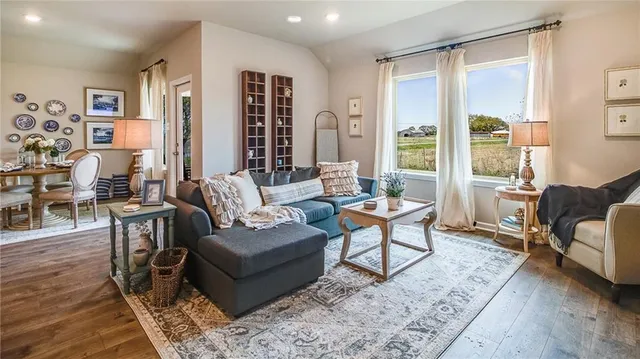 $275,500 | 7037 Bexley Court, Alexandria, LA 71303