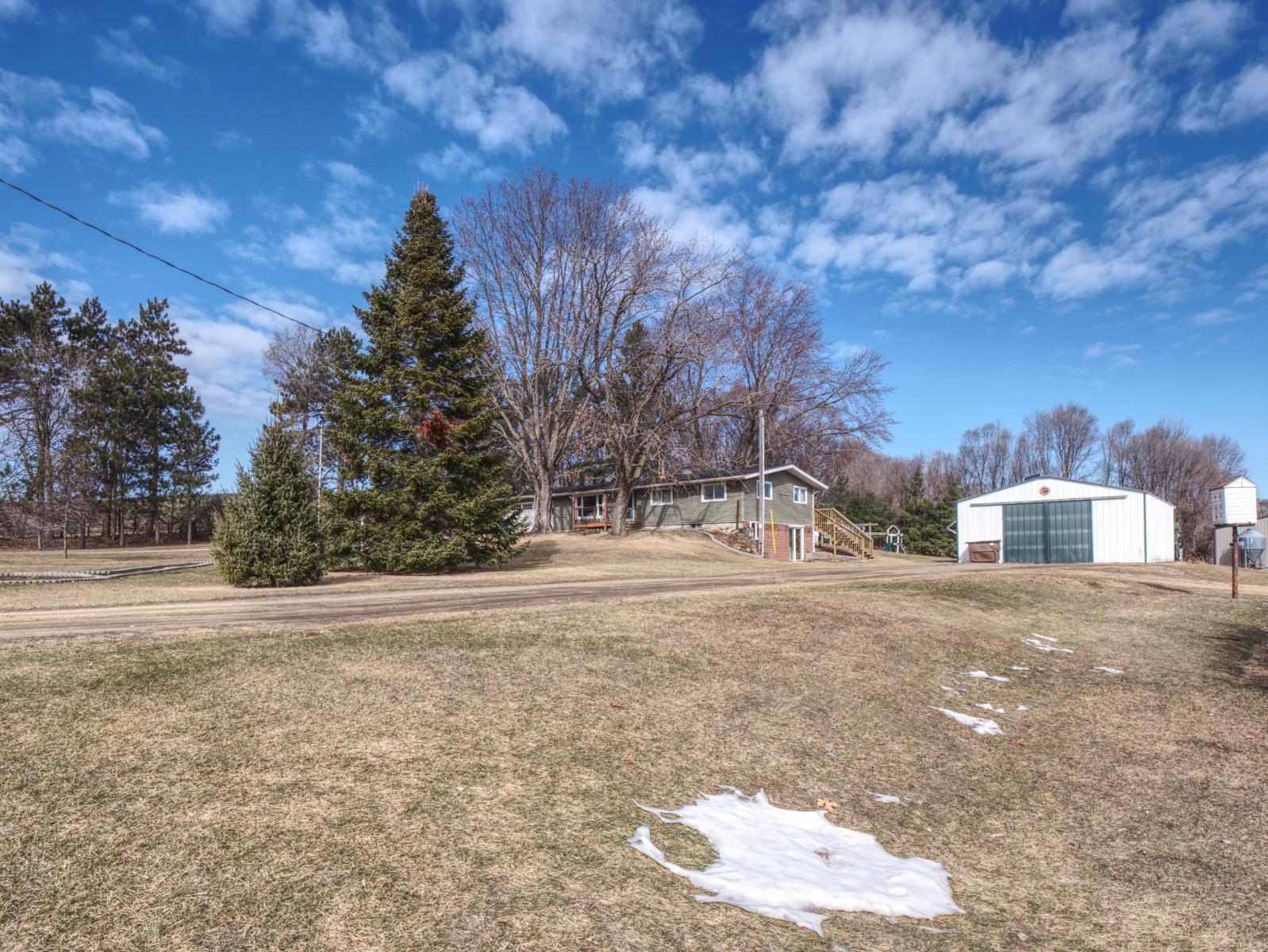 W2296 County Rd T Durand, WI 54736 - Photo 12 of 43