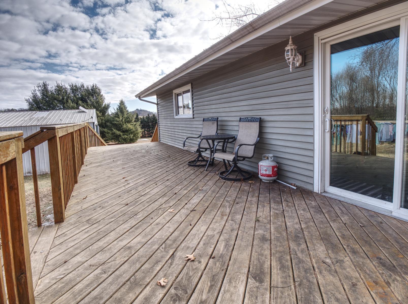 W2296 County Rd T Durand, WI 54736 - Photo 18 of 43