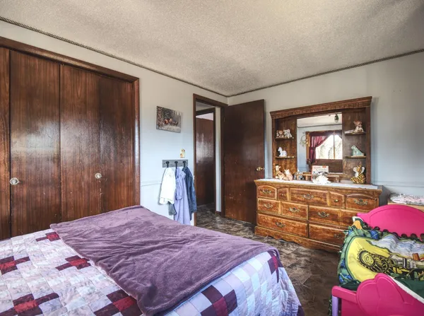 $550,000 | W2296 County Rd T, Durand, WI 54736