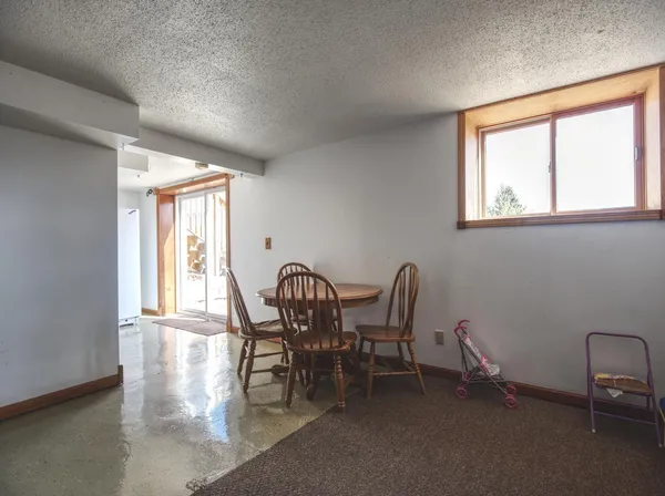 $550,000 | W2296 County Rd T, Durand, WI 54736