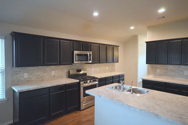 $1,900 | 5539 Dovetail Arbor Trace, Katy, TX 77449