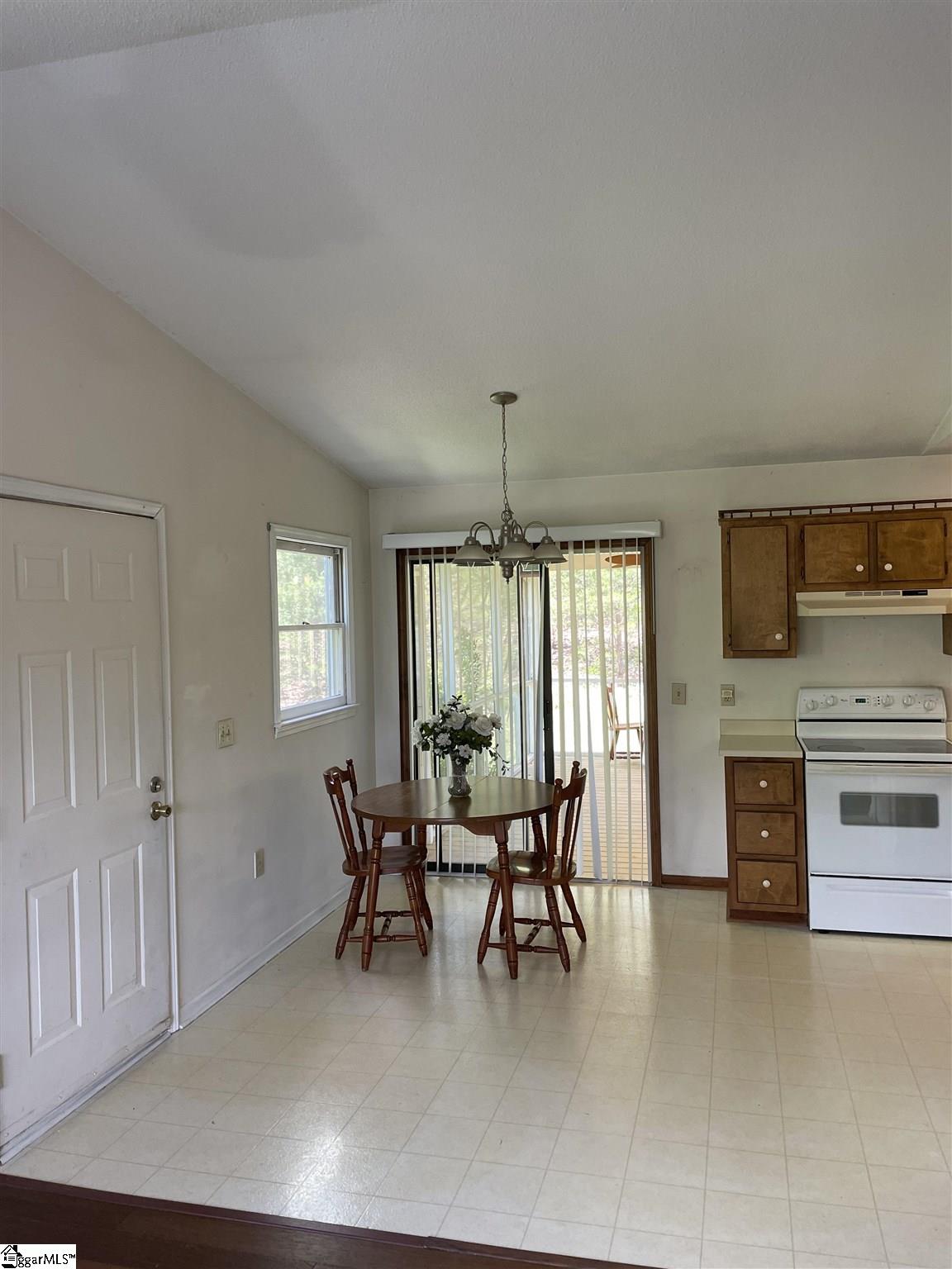 226 Beaver Creek Road Marietta, SC 29661 - Photo 13 of 21 Gallery Image 13