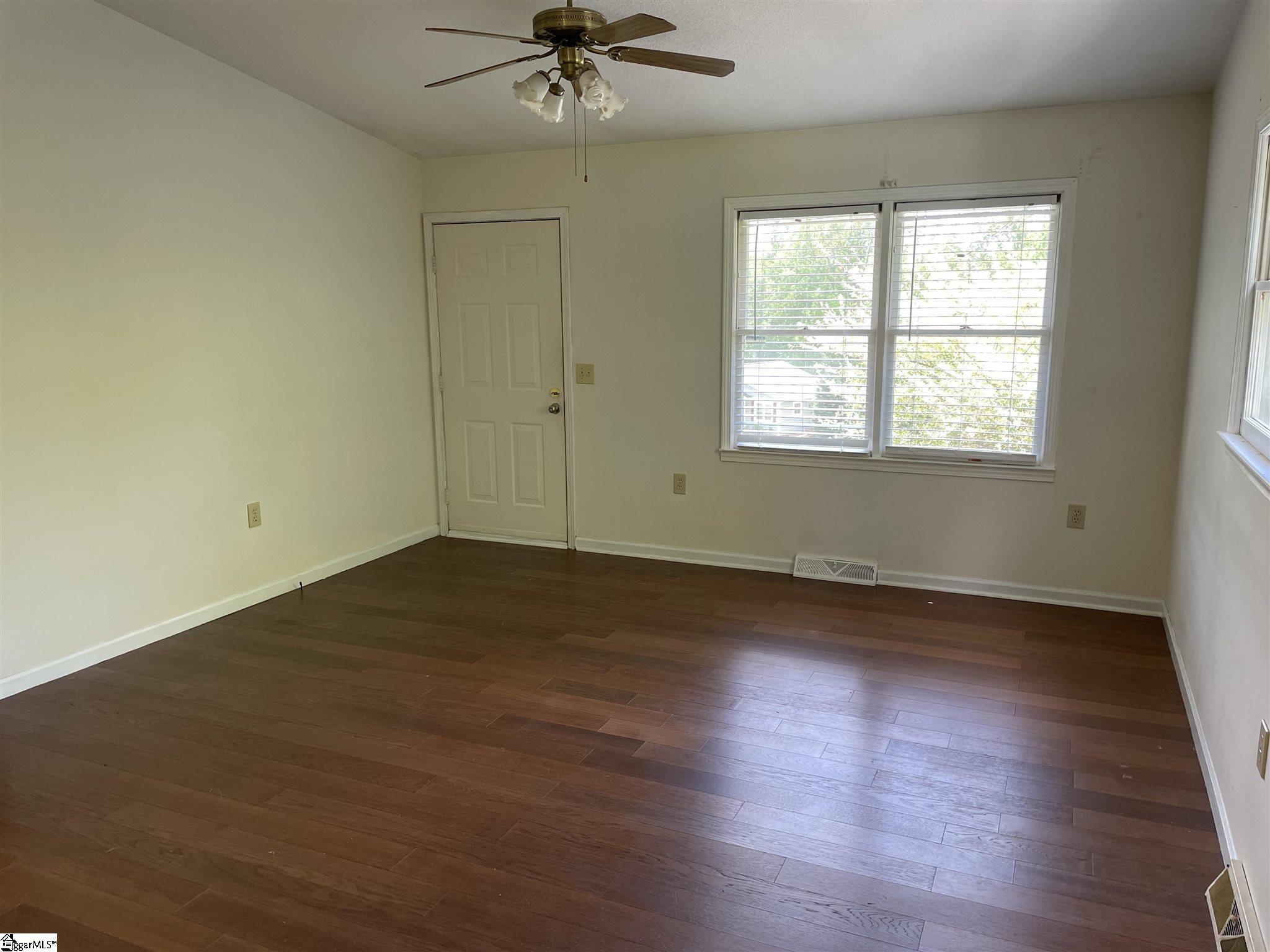 226 Beaver Creek Road Marietta, SC 29661 - Photo 14 of 21 Gallery Image 14