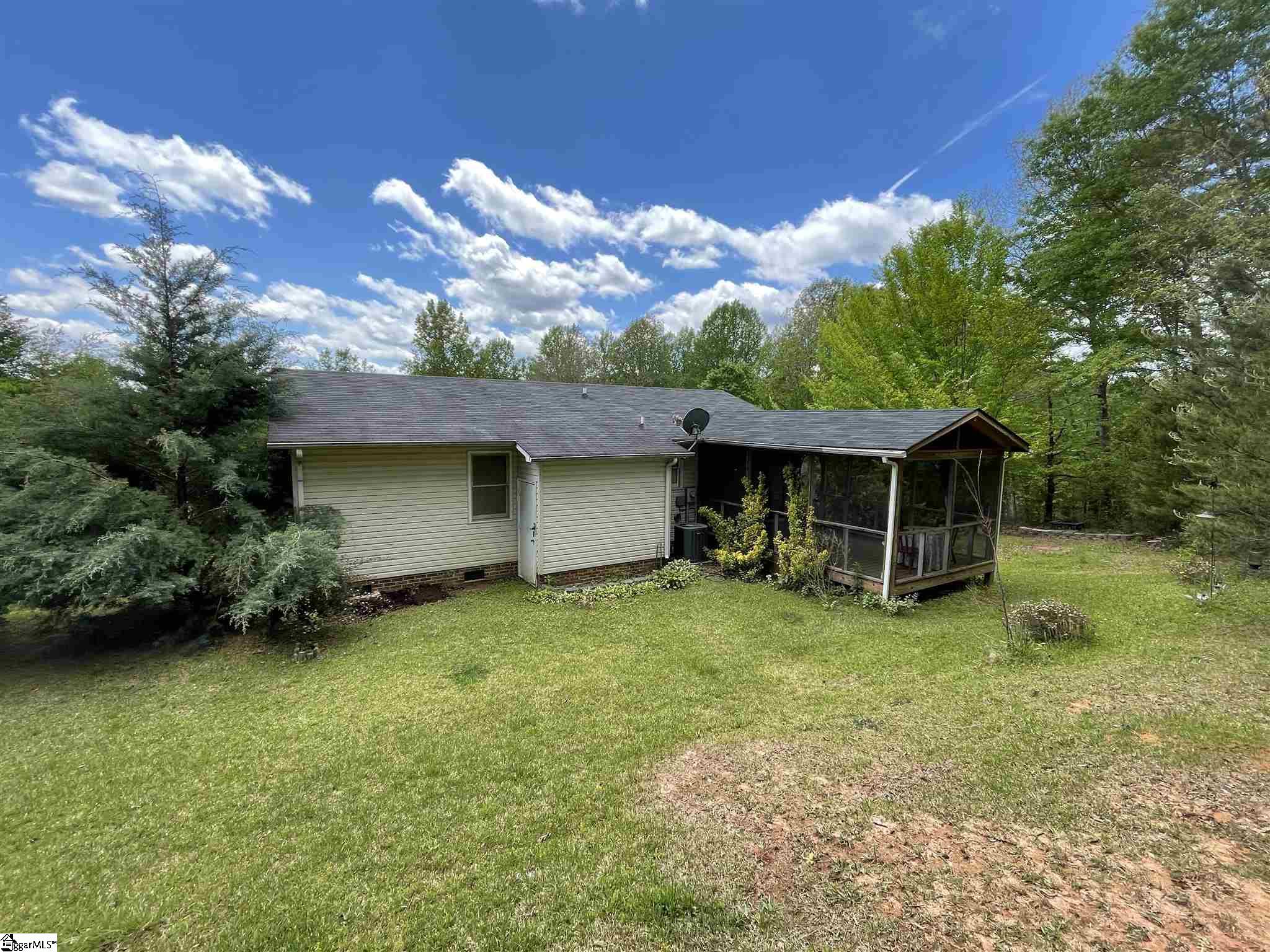 226 Beaver Creek Road Marietta, SC 29661 - Photo 8 of 21 Gallery Image 8