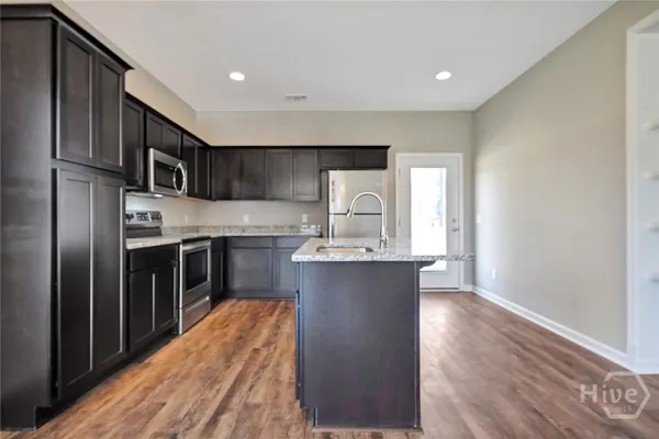 $2,000 | 12 Kennah Court, Richmond Hill, GA 31324