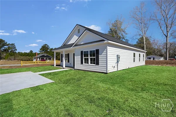 $2,000 | 12 Kennah Court, Richmond Hill, GA 31324