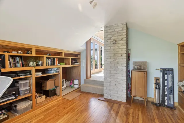 $4,250 | 1920 Fremont Avenue South, Minneapolis, MN 55403