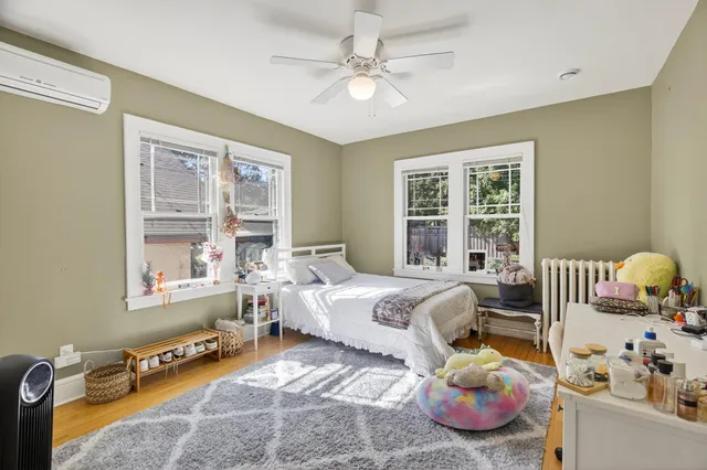 $4,250 | 1920 Fremont Avenue South, Minneapolis, MN 55403