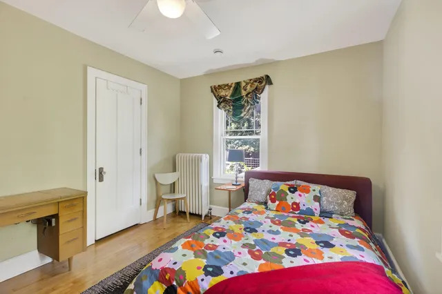 $4,250 | 1920 Fremont Avenue South, Minneapolis, MN 55403