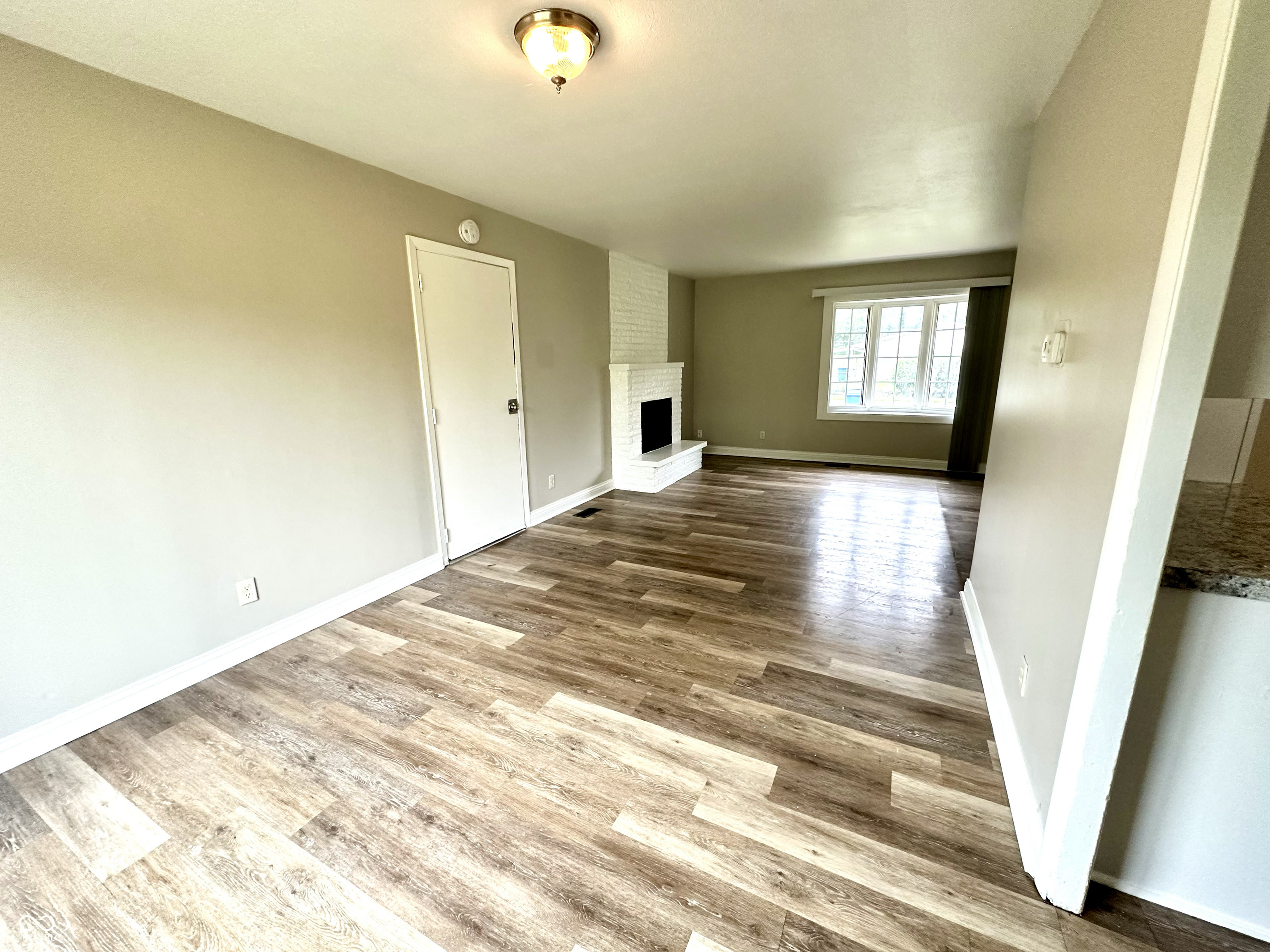 7942 Placing Road Indianapolis, IN 46226 - Photo 8 of 33 Gallery Image 8