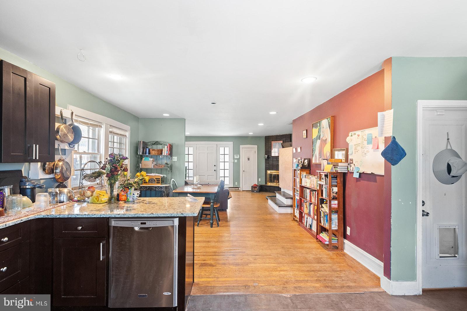 4005 Lasher Road Drexel Hill, PA 19026 - Photo 9 of 26 Gallery Image 9