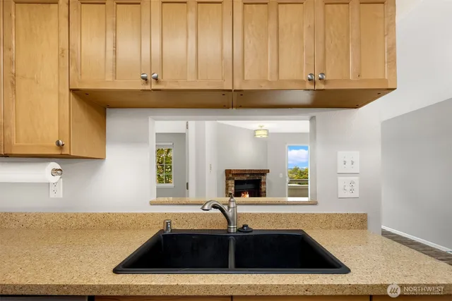 $369,950 | 14200 Northeast 171st Street, Unit D202, Woodinville, WA 98072