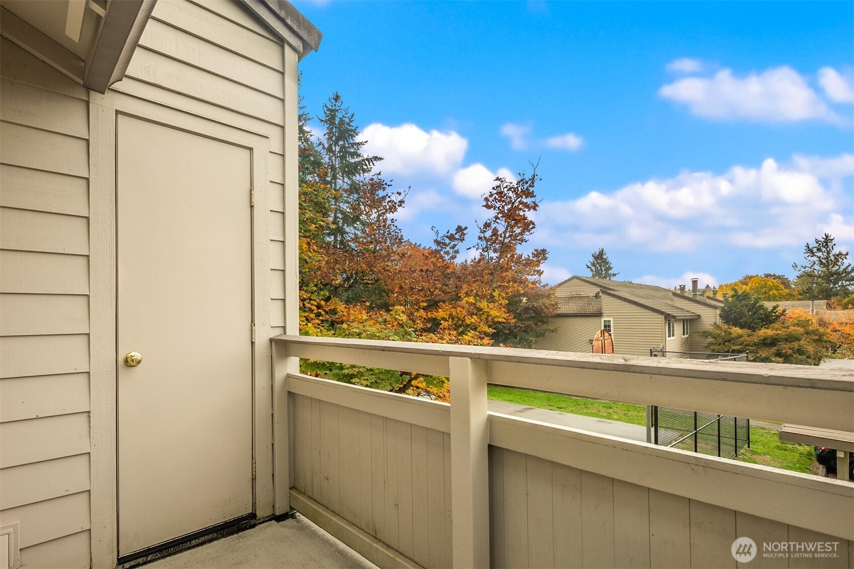 14200 Northeast 171st Street, Unit D202 Woodinville, WA 98072 - Photo 26 of 36