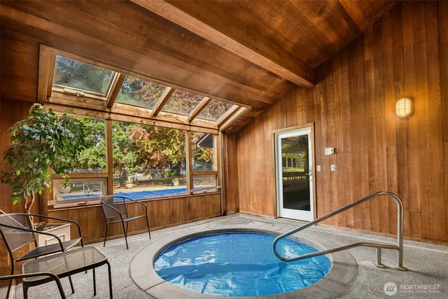 $369,950 | 14200 Northeast 171st Street, Unit D202, Woodinville, WA 98072