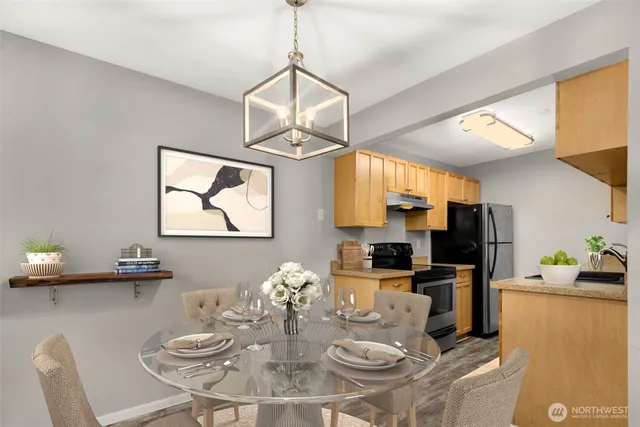 $369,950 | 14200 Northeast 171st Street, Unit D202, Woodinville, WA 98072