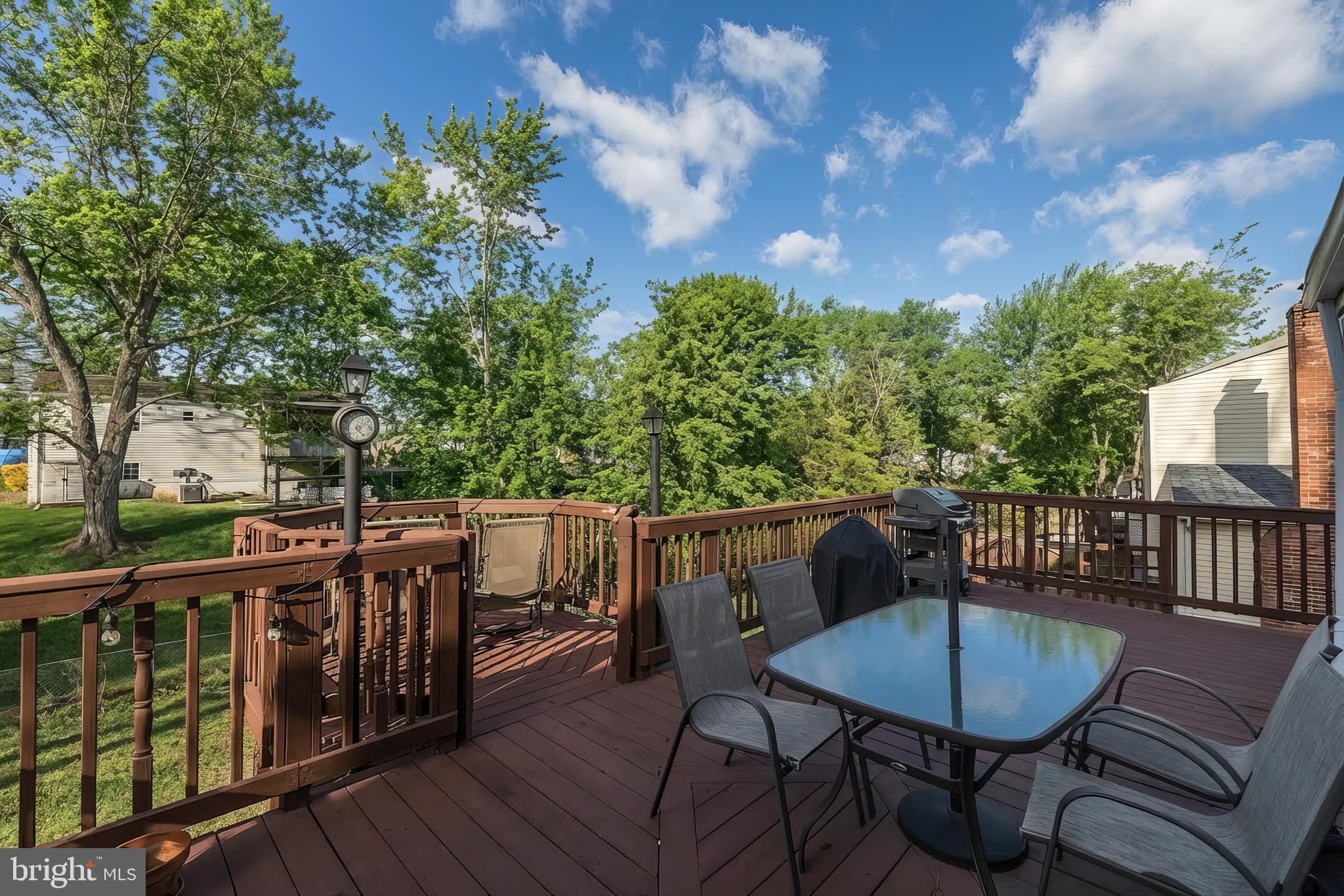 8192 Oakglen Road Manassas, VA 20110 - Photo 14 of 46