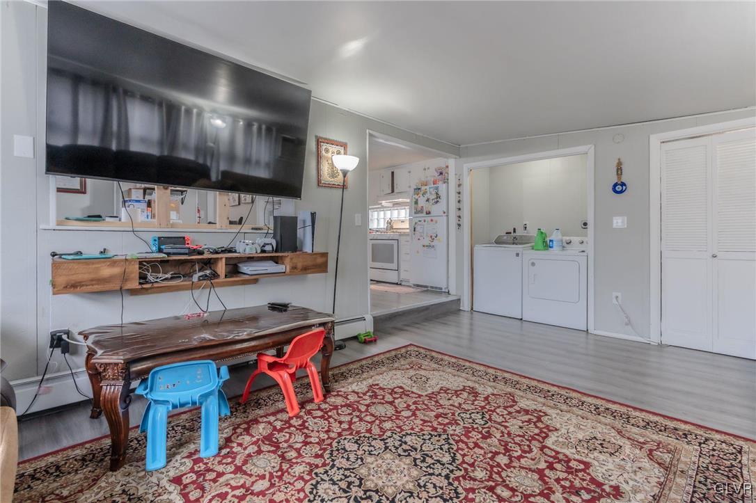 49 North Broad Street Nazareth, PA 18064 - Photo 15 of 36