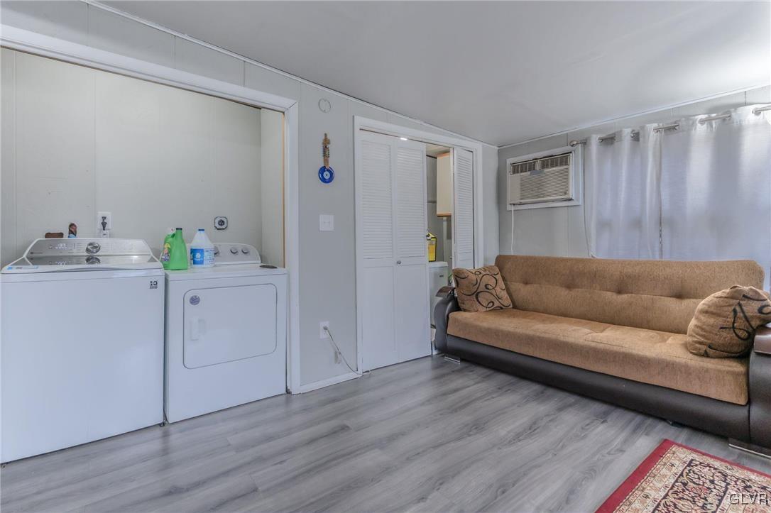 49 North Broad Street Nazareth, PA 18064 - Photo 16 of 36