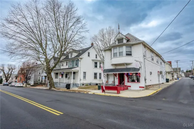 $525,000 | 49 North Broad Street, Nazareth, PA 18064