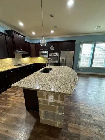 $2,950 | 28815 Chaffin Light, San Antonio, TX 78260