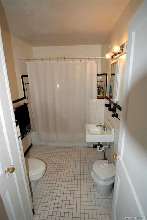 2133 Eaton Road, Unit L15 & 16 Charlotte, NC 28205 - Photo 7 of 11 Gallery Image 7