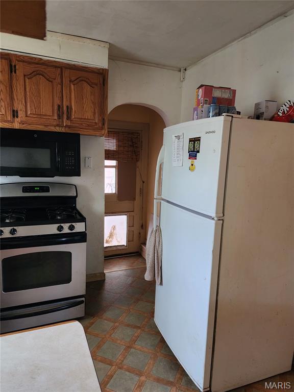 3028 Roland Avenue Belleville, IL 62226 - Photo 9 of 17
