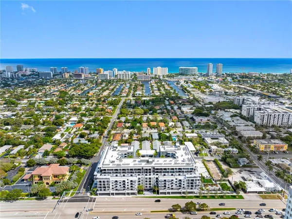 $3,261 | 208 North Federal Highway, Unit PH855, Pompano Beach, FL 33062