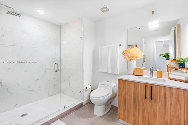 $3,261 | 208 North Federal Highway, Unit PH855, Pompano Beach, FL 33062