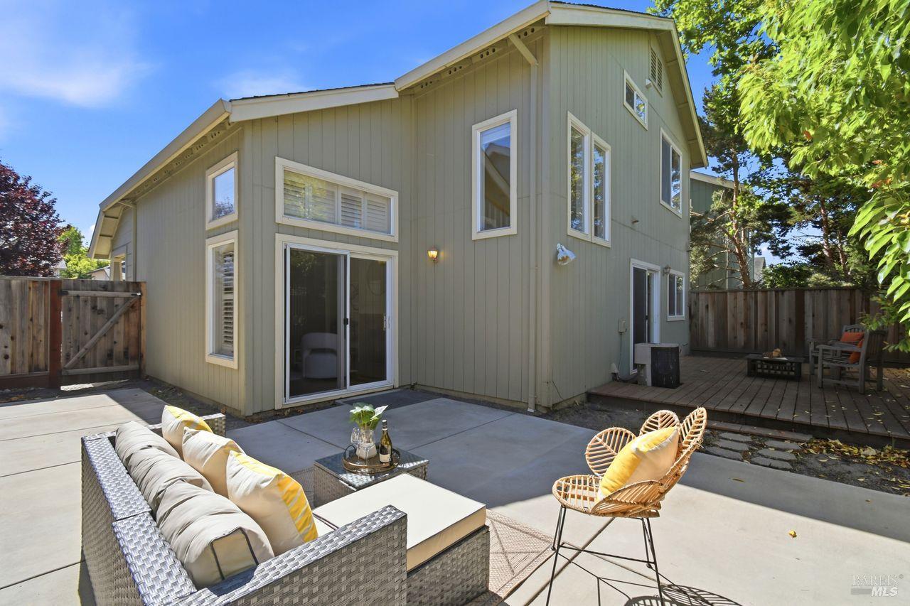 1439 Grey Hawk Way Santa Rosa, CA 95409 - Photo 33 of 37